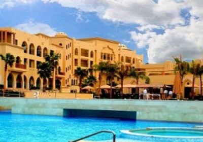 Radisson Blu Tala Bay Resort .